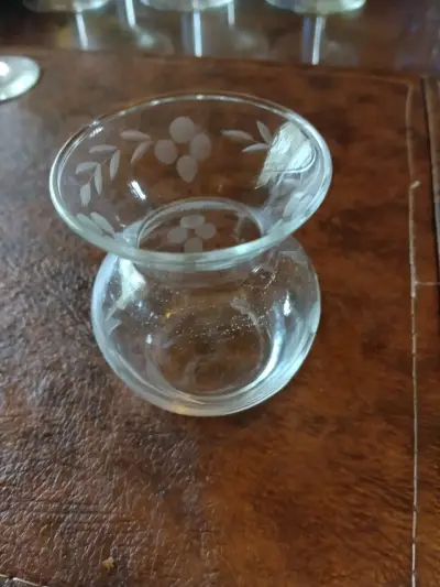 Florero de cristal yungay  grabado pequeño - miniatura 1