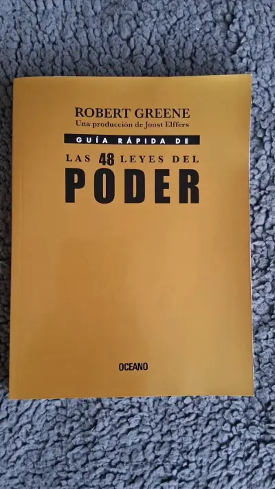 Guía Rápida de Las 48 Leyes del Poder de Robert Greene - miniatura 1