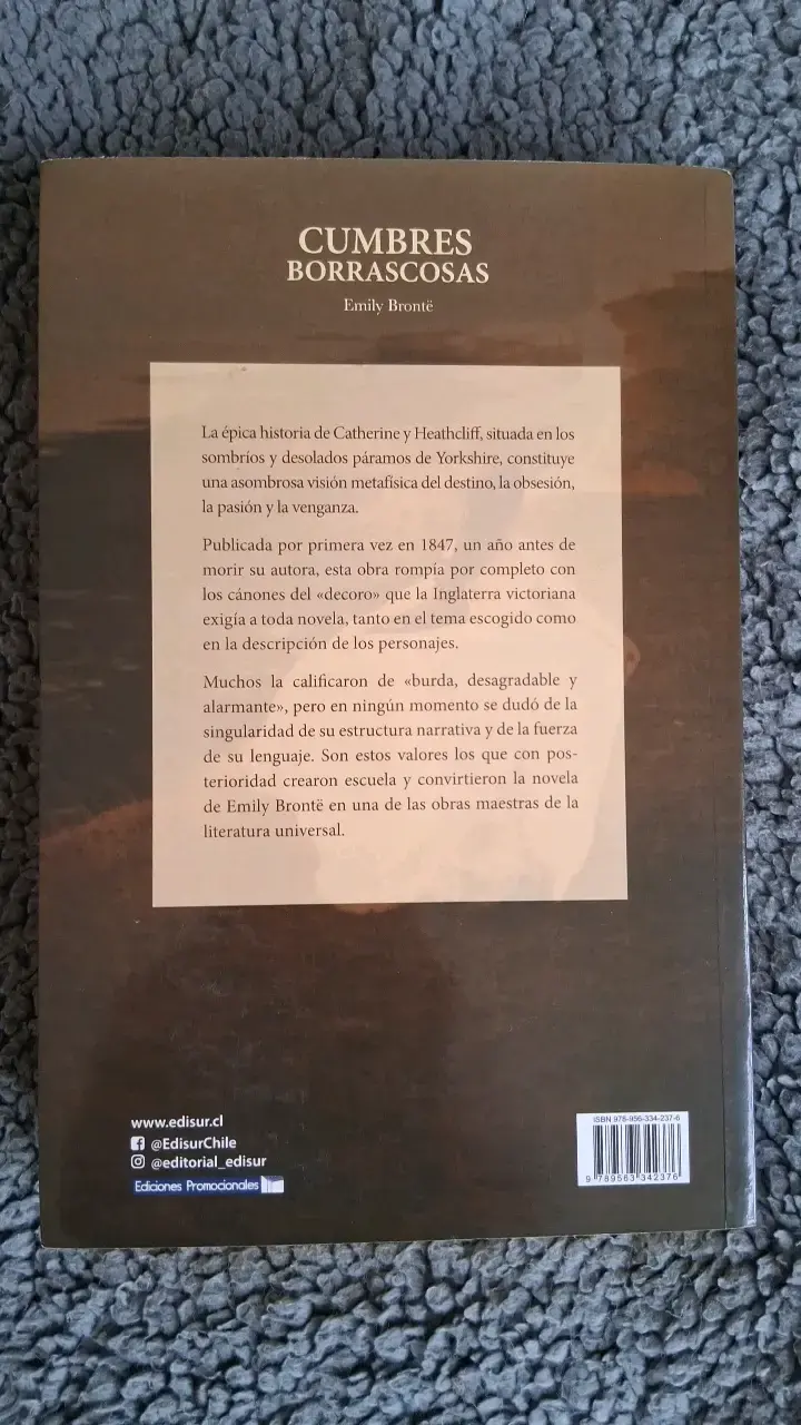 Libro Cumbres Borrascosas de Emily Brontë - 2