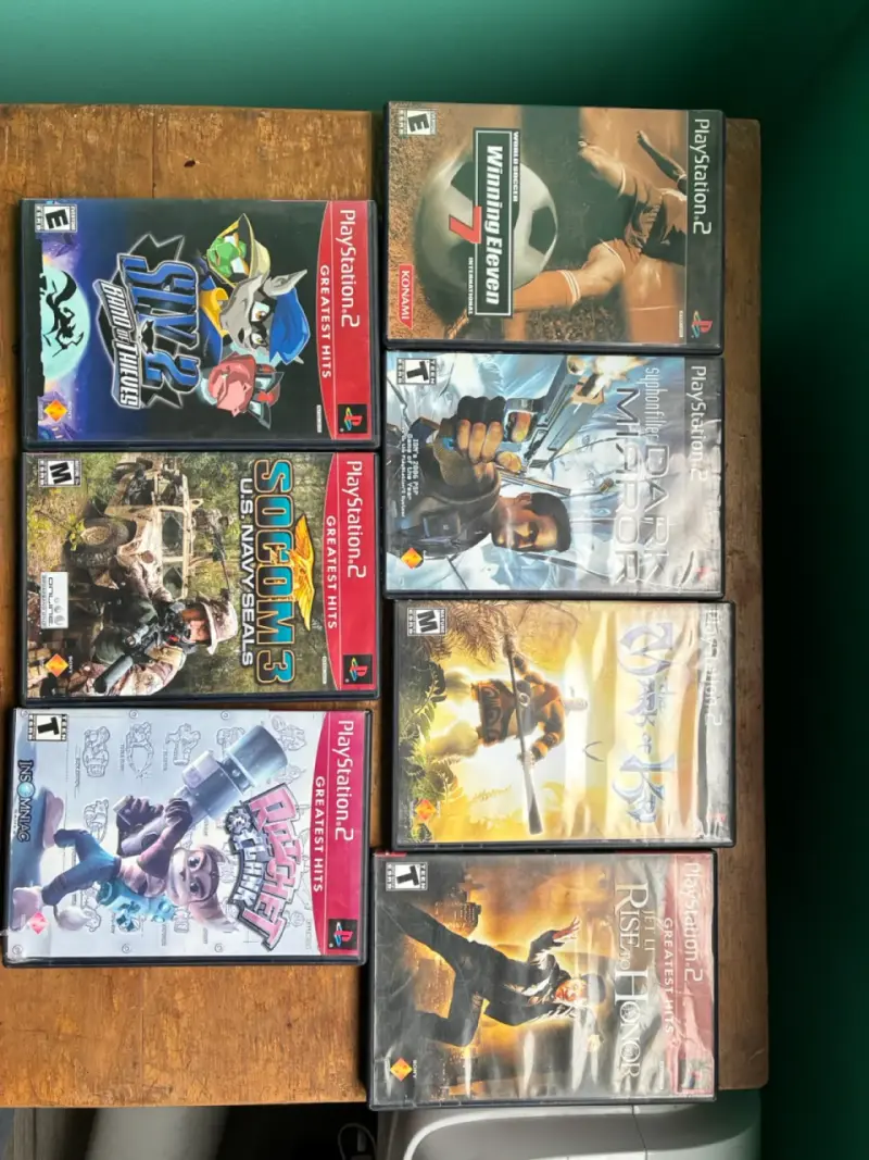 PlayStation 2 con Juegos y Accesorios - 2
