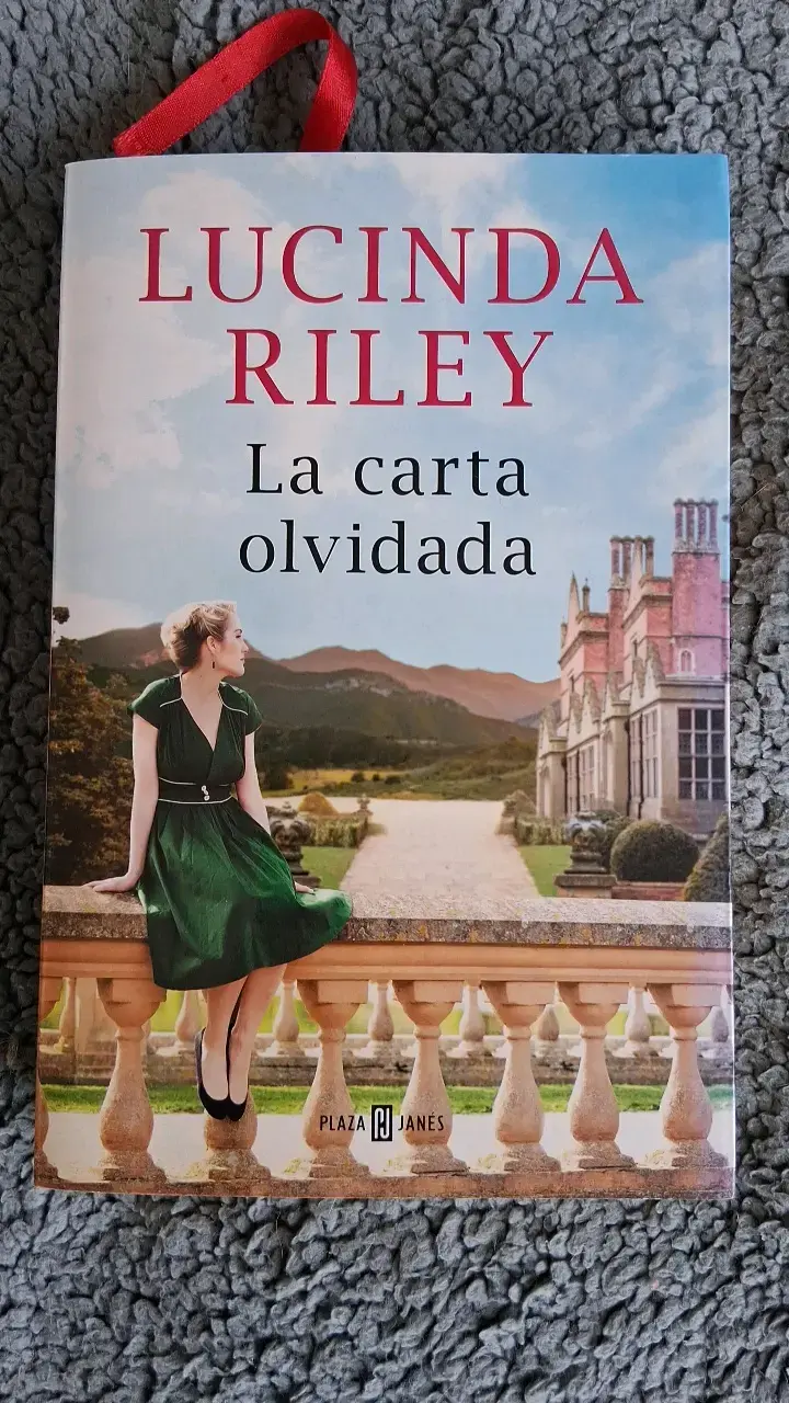 Libro 'La carta olvidada' de Lucinda Riley - 1