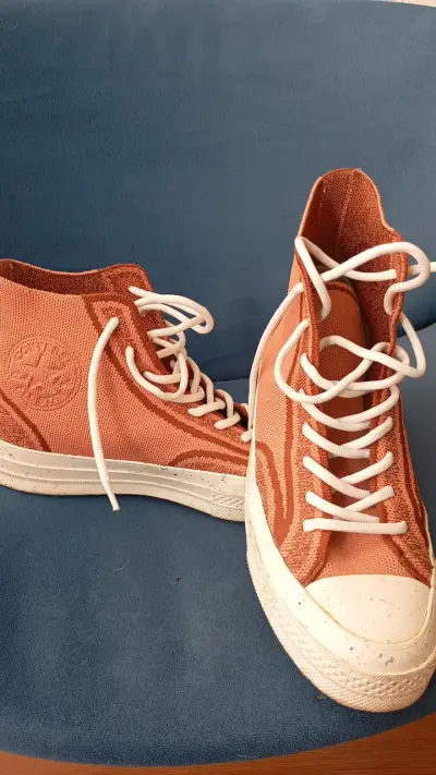 Zapatillas Converse Chuck Taylor Altas Naranjas - miniatura 1