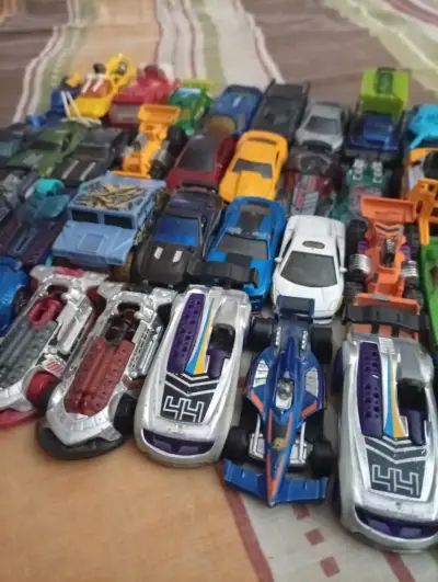 Colección de autos Hot Whells. - miniatura 4