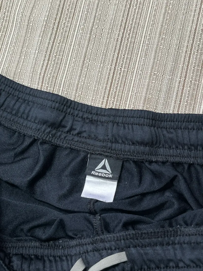 Pantalones deportivos Reebok negros para hombre - 4