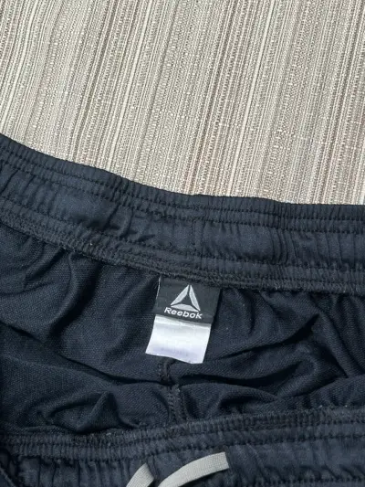 Pantalones deportivos Reebok negros para hombre - miniatura 4