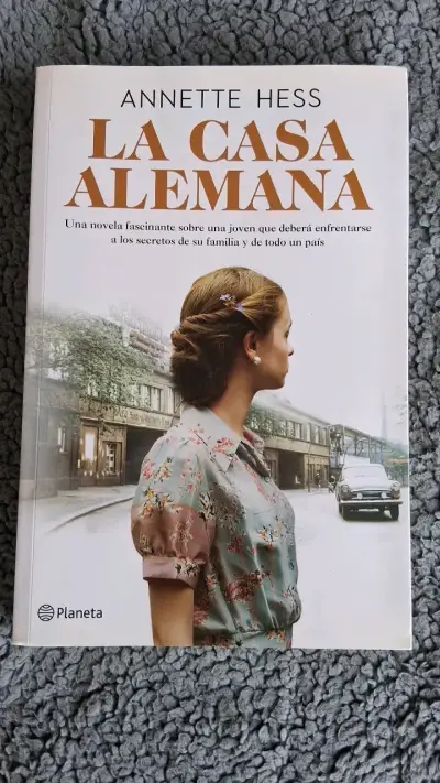 Libro 'La Casa Alemana' de Annette Hess - miniatura 1