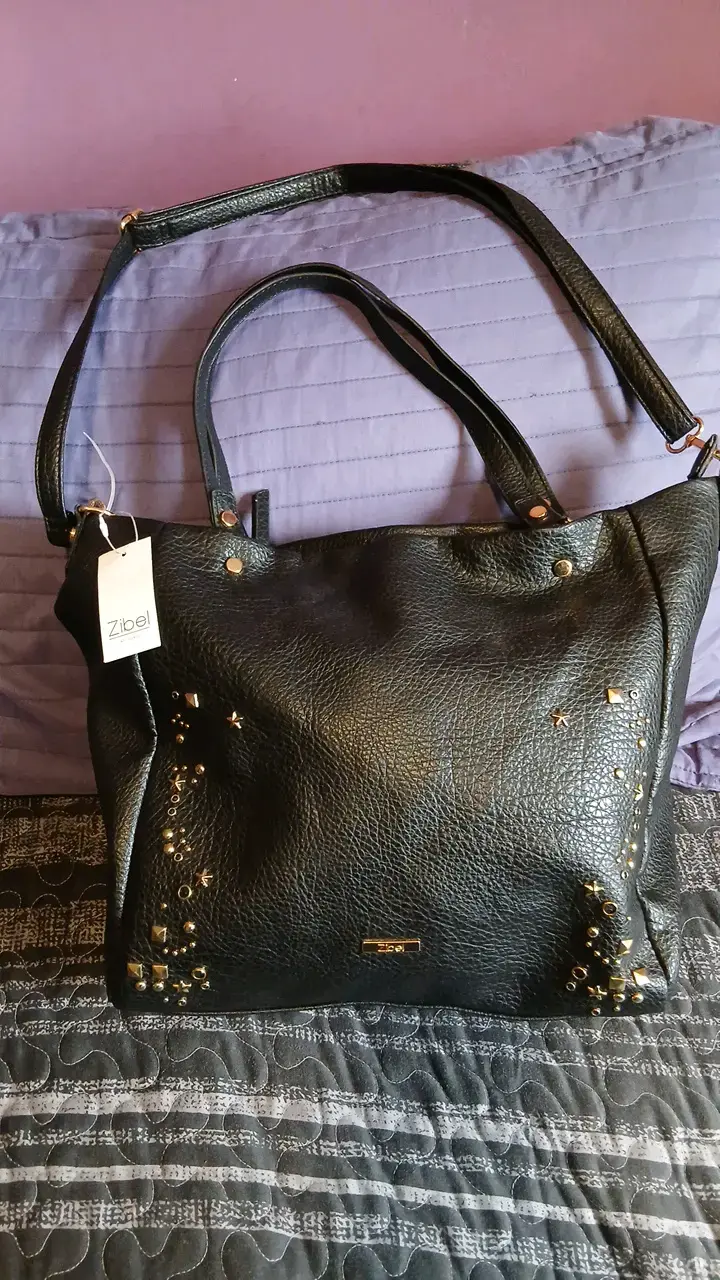 Bolso negro con tachas Zibel - 1