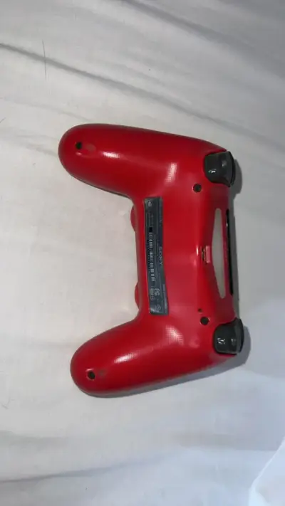 Control inalámbrico rojo para PlayStation 4 - miniatura 2
