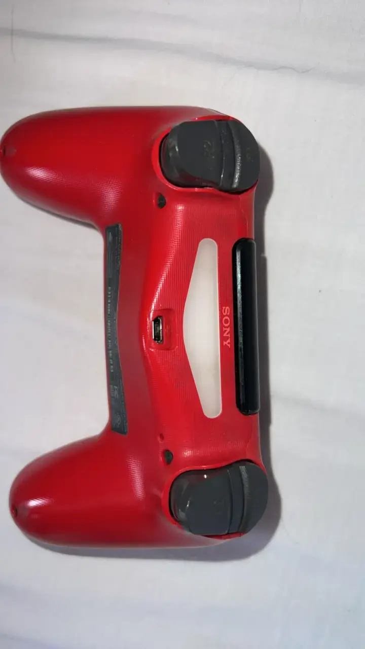 Control inalámbrico rojo para PlayStation 4 - 3