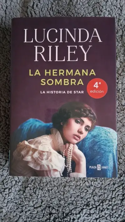 Libro 'La Hermana Sombra' de Lucinda Riley - miniatura 1