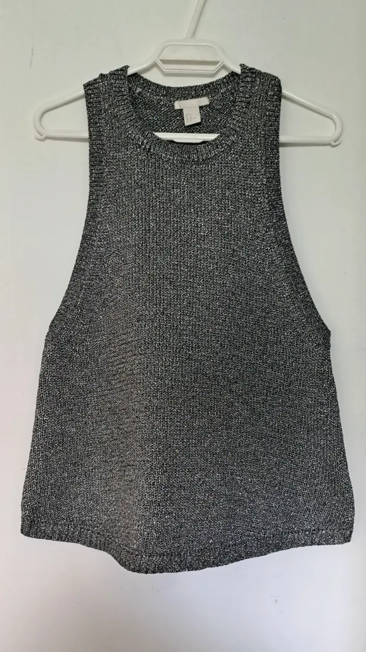 Chaleco sin mangas gris tejido para mujer - 1