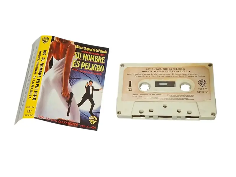 Cassette Banda Sonora 007 Su Nombre Es Peligro - 1