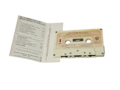 Cassette Banda Sonora 007 Su Nombre Es Peligro - miniatura 2