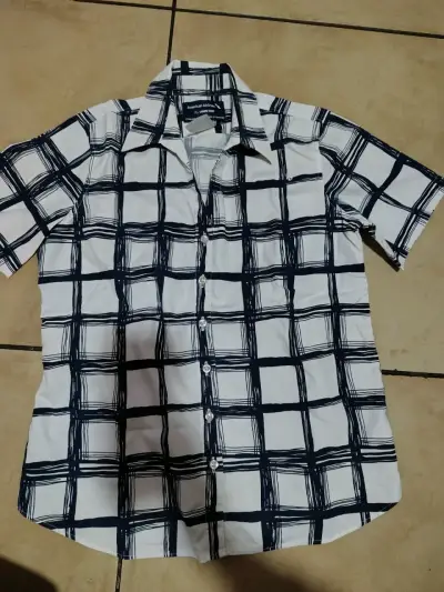 Lote de ropa variada para hombre y mujer - miniatura 6