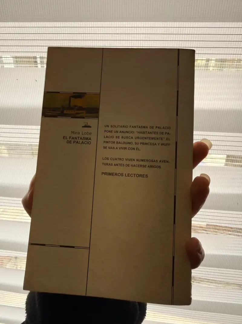 Libro infantil 'El fantasma de palacio' de Mira Lobe - 3