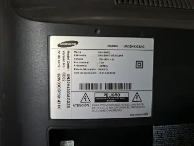 Televisor Samsung de 32 pulgadas en buen estado - miniatura 2
