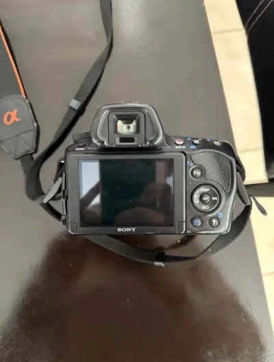 Cámara DSLR Sony Alpha 37 con funciones avanzadas - miniatura 4