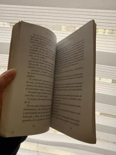 Libro El Fantasma de Canterville y Otras Historias de Oscar Wilde - miniatura 2