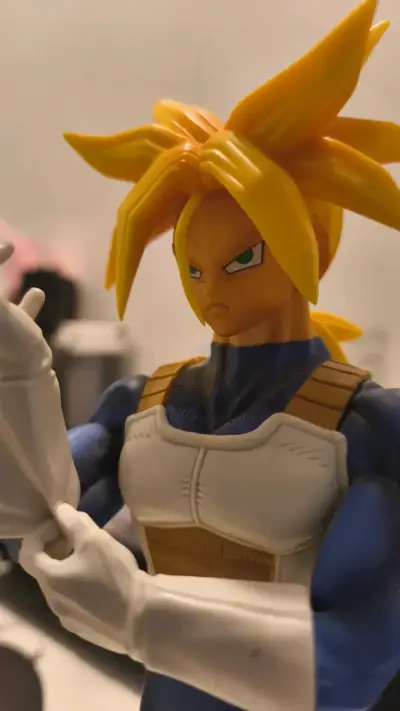 Figura de acción Trunks Super Saiyan - miniatura 2