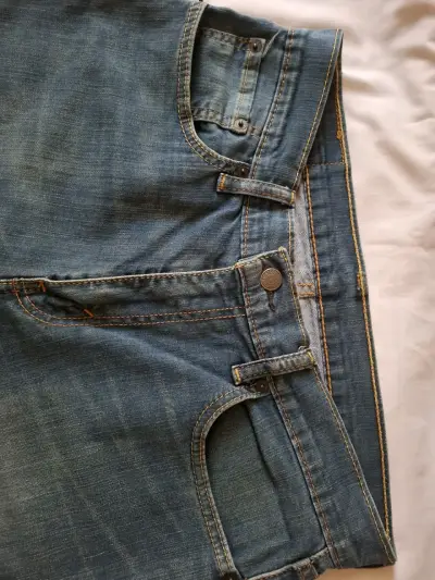 Jeans Levi's 502 Talla 33 Azul Clásico - miniatura 2