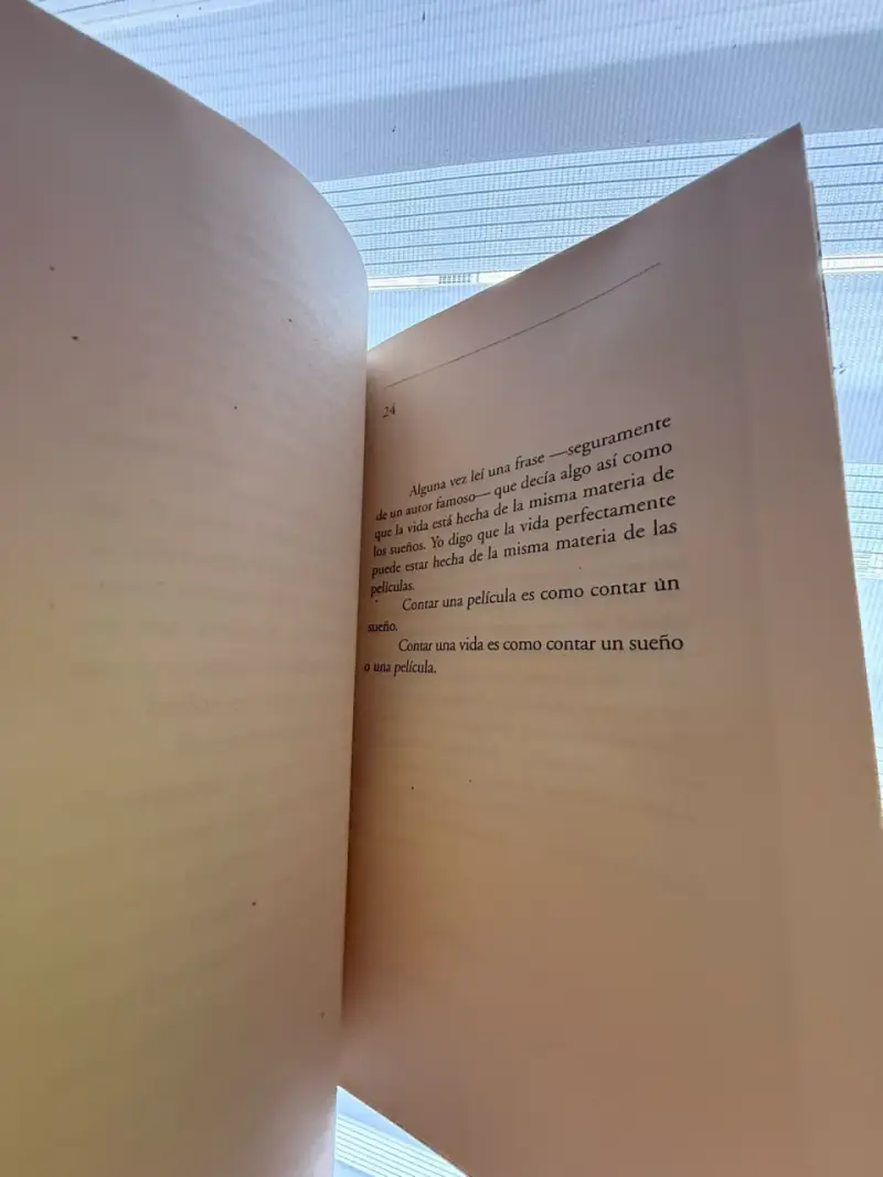 Libro 'La contadora de películas' de Hernán Rivera Letelier - 3