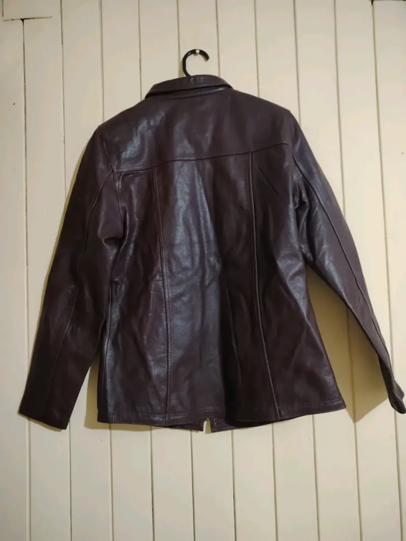 Chaqueta de cuero burdeo para mujer - 2