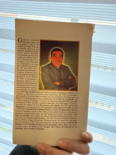 Libro Crónica de una Muerte Anunciada Gabriel García Márquez - miniatura 3