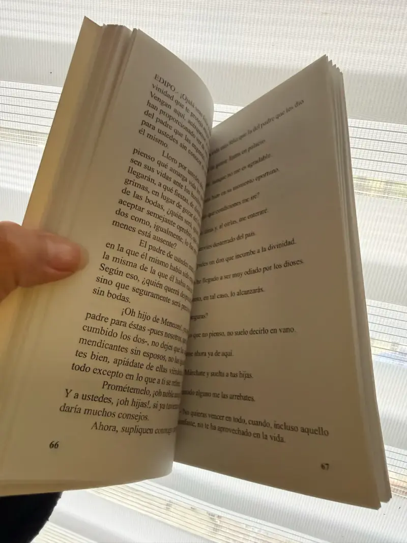 Libro Edipo Rey de Sófocles en buen estado - 2