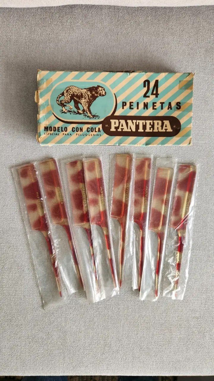 Set vintage de 8 peinetas Pantera - 1