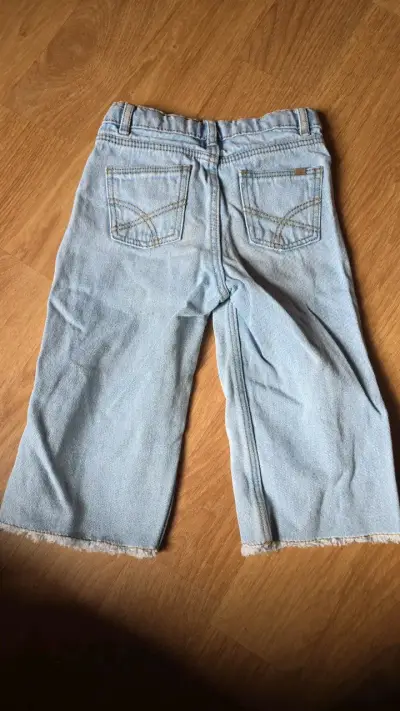Jeans wide leg de mezclilla para niña - miniatura 3
