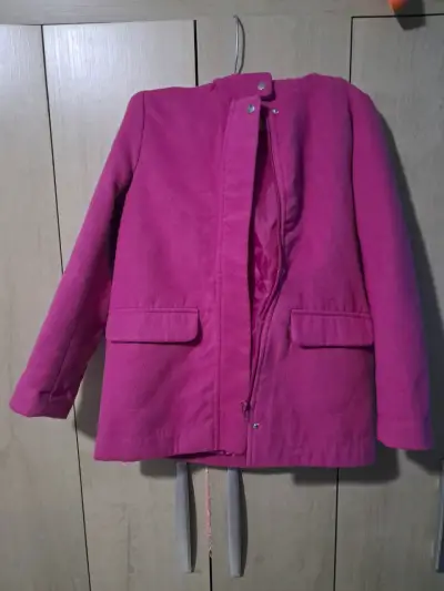 Abrigo infantil rosa para niña - miniatura 1