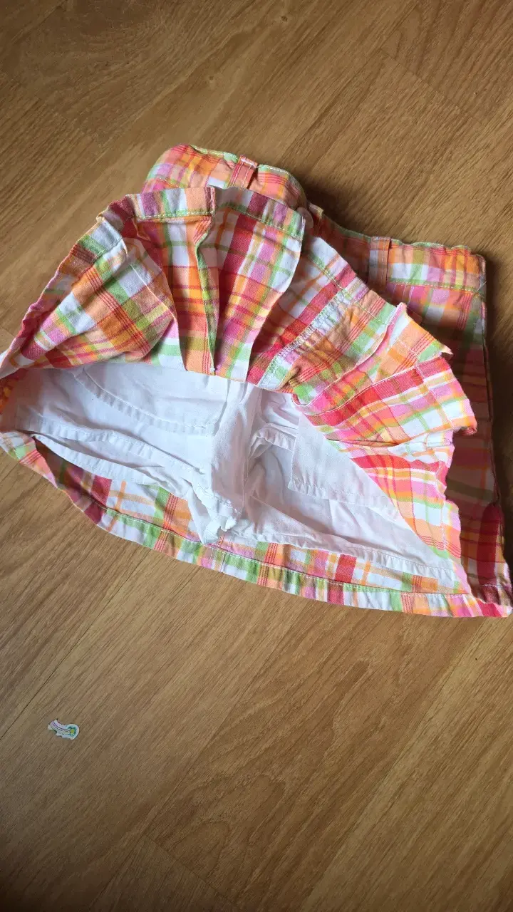 Falda corta a cuadros para niña - 2