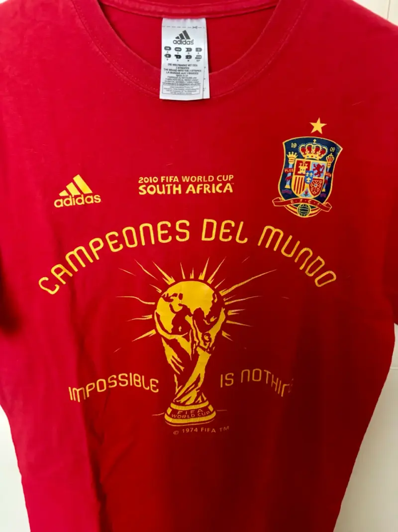 Polera Adidas España Campeones del Mundo 2010 - 5