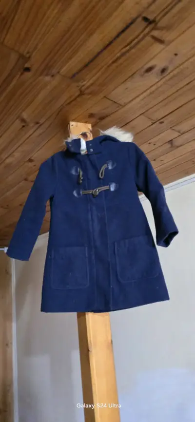 Abrigo verde para niños con capucha talla 6 - miniatura 2