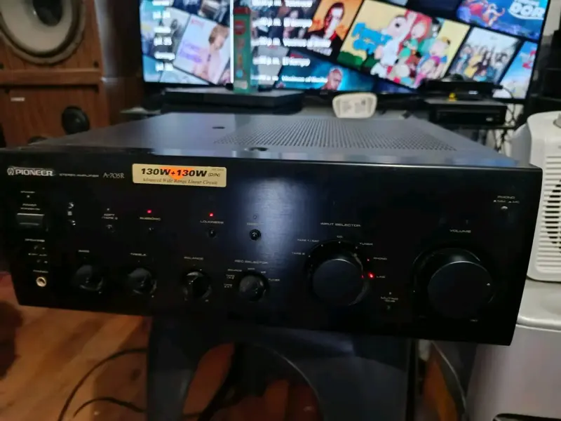 Amplificador estéreo Pioneer A-705R 130W - 1