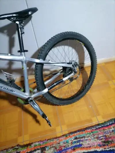 Bicicleta de montaña l de aluminio - miniatura 2