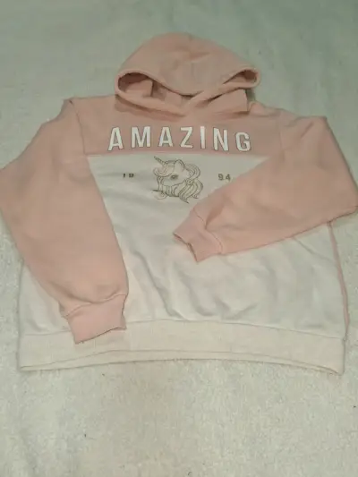 Polerón H&M con capucha unicornio rosa para niña - miniatura 4