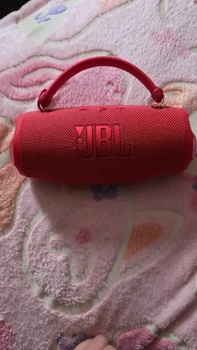 Parlante portátil JBL rojo - miniatura 1