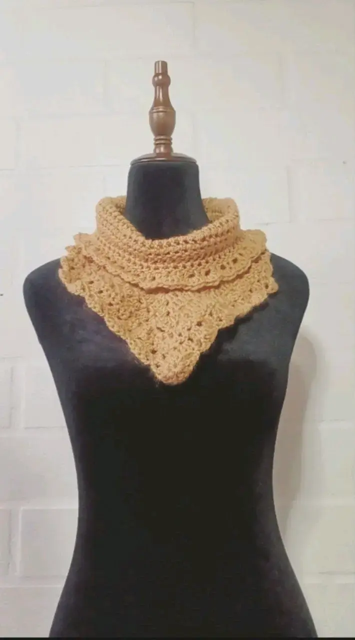 Cuello tejido a crochet colores variados - 1