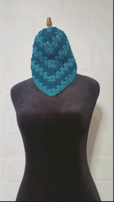 Cuello tejido a crochet colores variados - miniatura 4