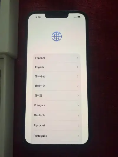 iPhone 13 128GB en excelente estado - miniatura 3