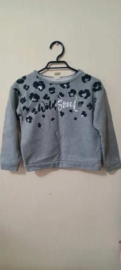 Polerón gris con estampado floral Ficcusi para niña - miniatura 1