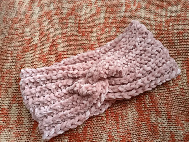 Vinchas para el cabello tejidas a crochet - 2
