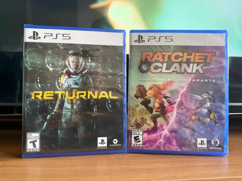Juegos PS5 Returnal y Ratchet & Clank