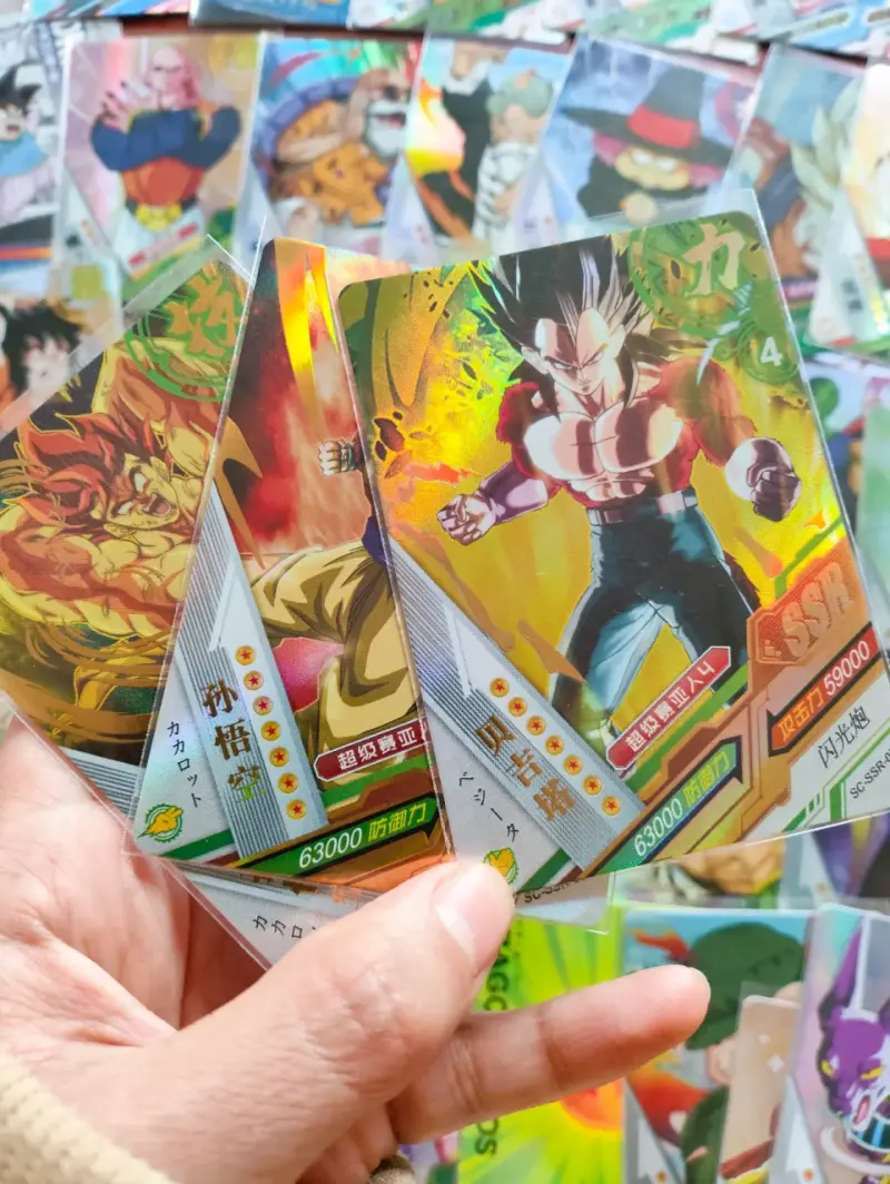 Colección de artículos Dragon Ball Z con figuras y cartas - 6