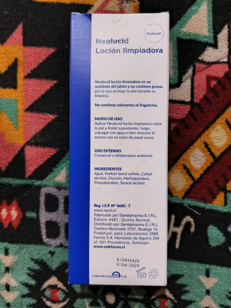 Loción limpiadora Neolucid syndet hipoalergénico 250ml - 2