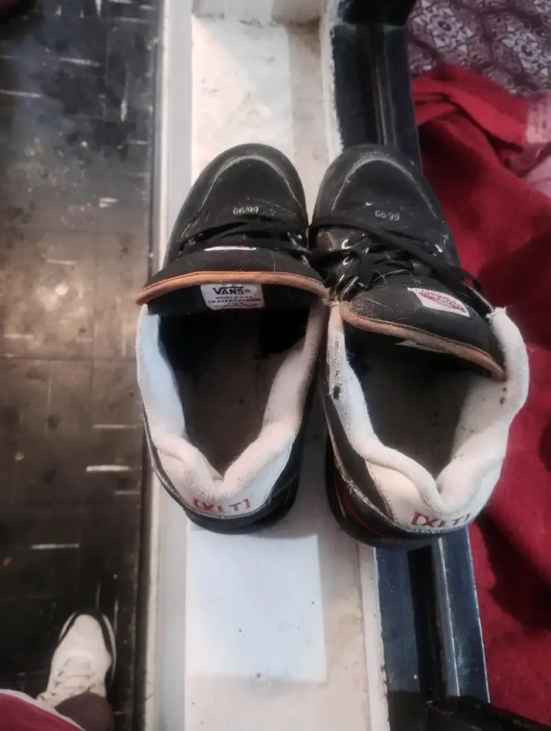 Zapatillas Vans Rowley negras usadas - 2