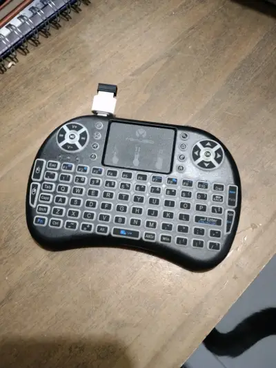 Teclado inalámbrico mini, USB - miniatura 1