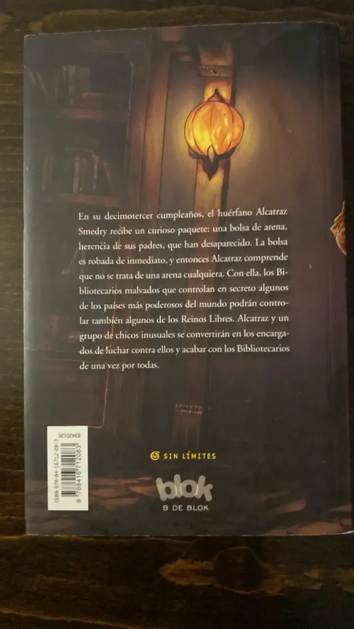 Libro Alcatraz Contra Los Bibliotecarios Malvados de Brandon Sanderson - 2