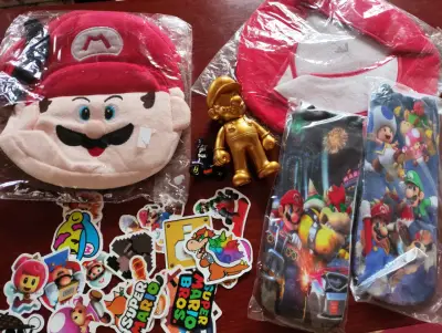 Set de accesorios Super Mario con gorro y calcetines - miniatura 1